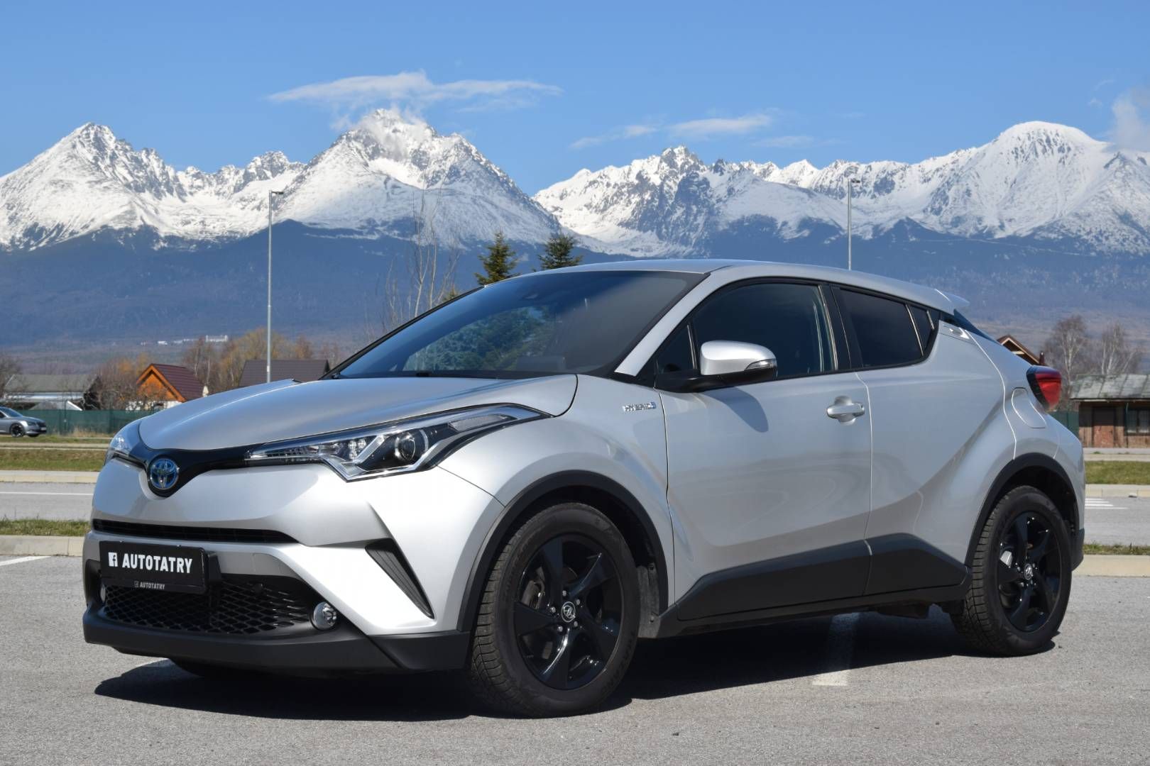 Toyota C-HR 1.8 Hybrid Selection E-CVT FWD