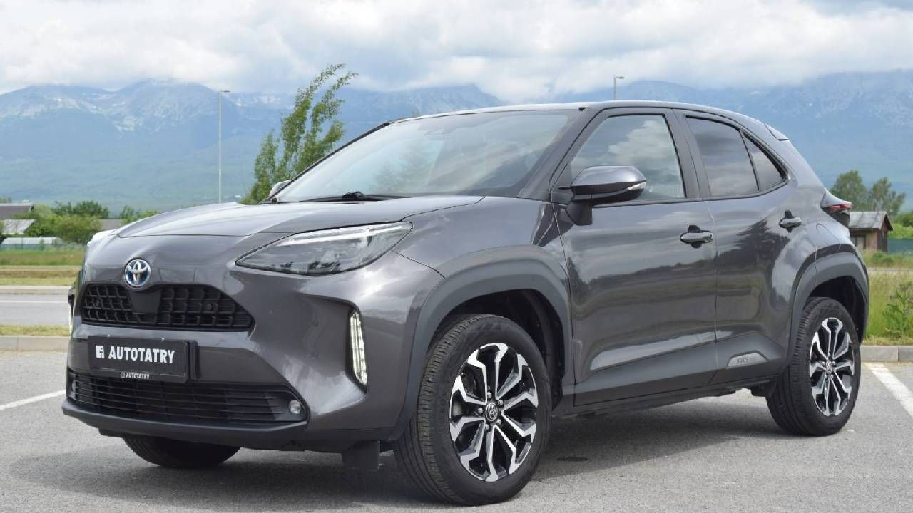 Toyota Yaris Cross Hybrid - 25 268