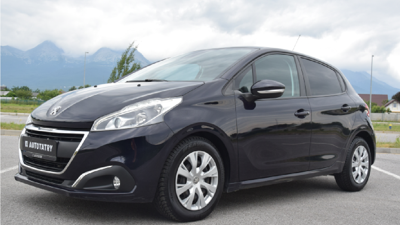 Peugeot 208 - manuál - benzín - 49 386 km