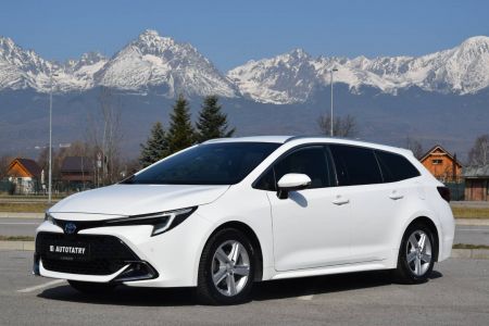 Toyota Corolla Combi e-CVT 72 kw automat