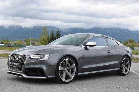 Audi RS5 331 kw benzín
