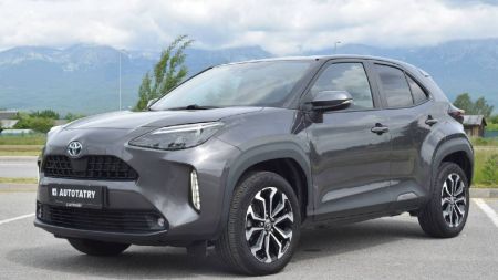 Toyota Yaris Cross Hybrid - 25 268