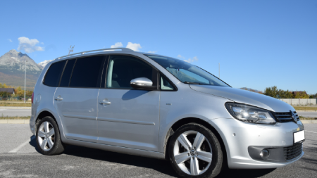 Volkswagen Touran 2.0 TDI 103 kw DSG - WEBASTO
