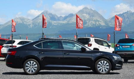 Škoda Superb 2.0 TDI SCR Style
