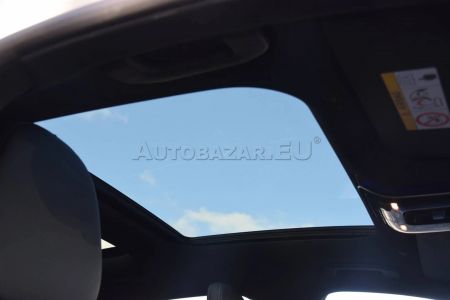 Mercedes-Benz C trieda Sedan 200 mHEV 4MATIC A/T