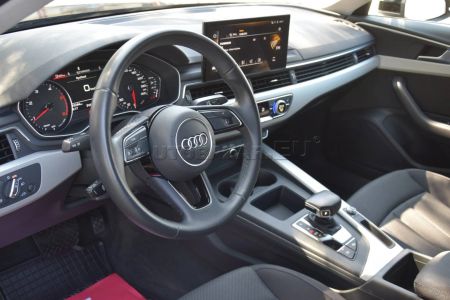 Audi A4 30 2.0 TDI S tronic