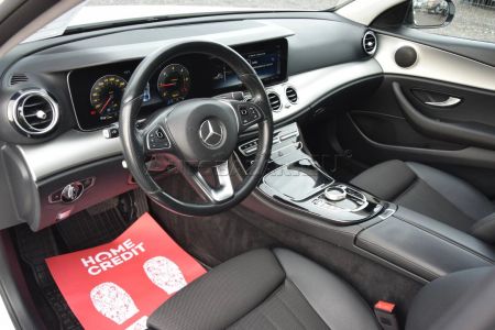Mercedes-Benz E trieda Sedan 200 d A/T