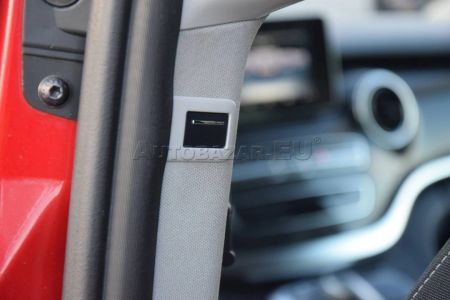 Mercedes-Benz V trieda V250 d lang Avantgarde 4MATIC A/T