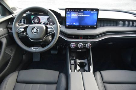 Škoda Superb Combi L&K 2.0 TDI 142 kw DSG 4x4