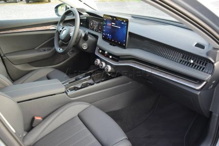 Škoda Superb Combi L&K 2.0 TDI 142 kw DSG 4x4