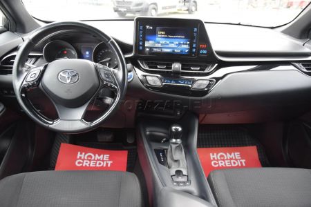 Toyota C-HR 1.8 Hybrid Selection E-CVT FWD